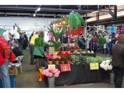 Eelde Flowerdome braderie